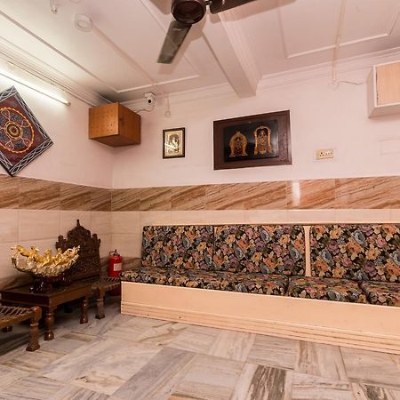 Oyo 4144 The Banquet Hotel Haora Exterior foto