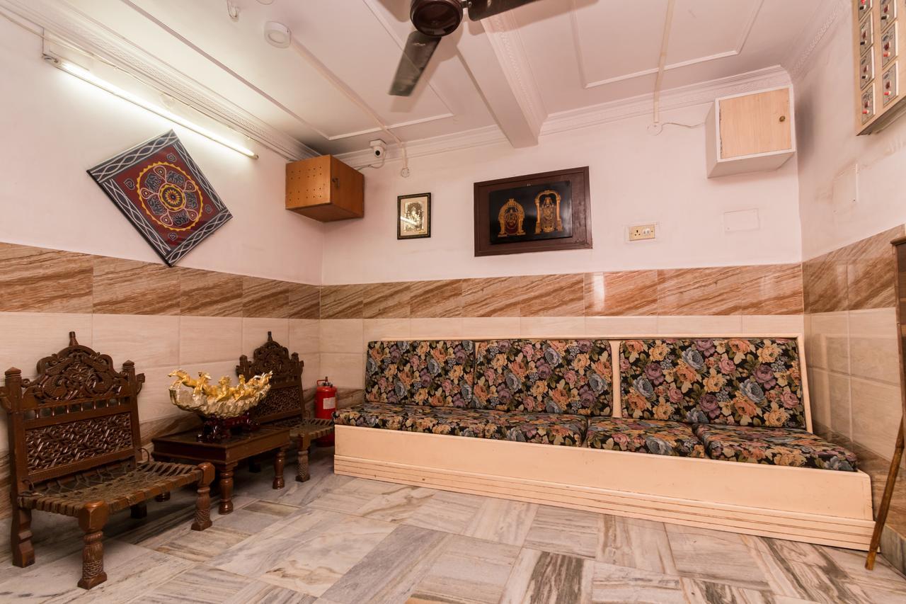 Oyo 4144 The Banquet Hotel Haora Exterior foto